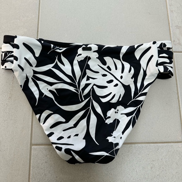 Roxy Swim Bottoms - Picture 3 of 5